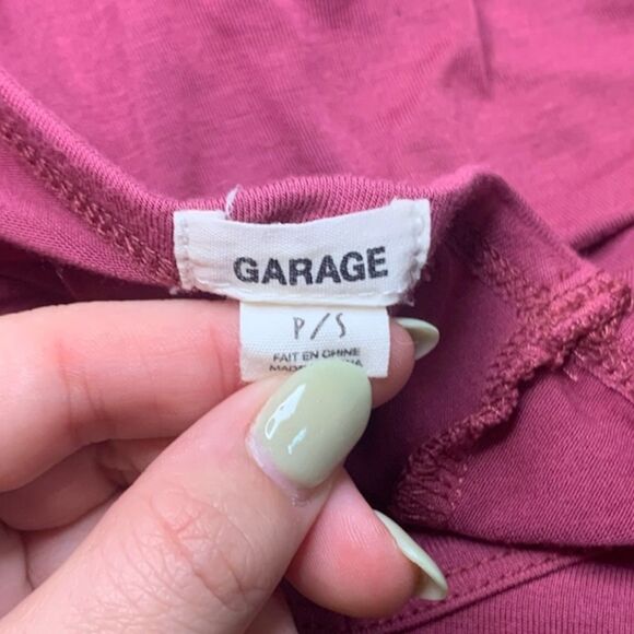 Garage Short Sleeve Tee Fuchsia Pink Size Small - Picture 3 of 4